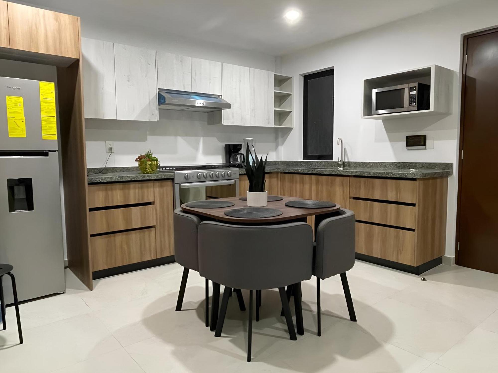 Depa Familiar Centrico Gdl Con Estacionamiento Apartment กัวดาลาฮารา ภายนอก รูปภาพ