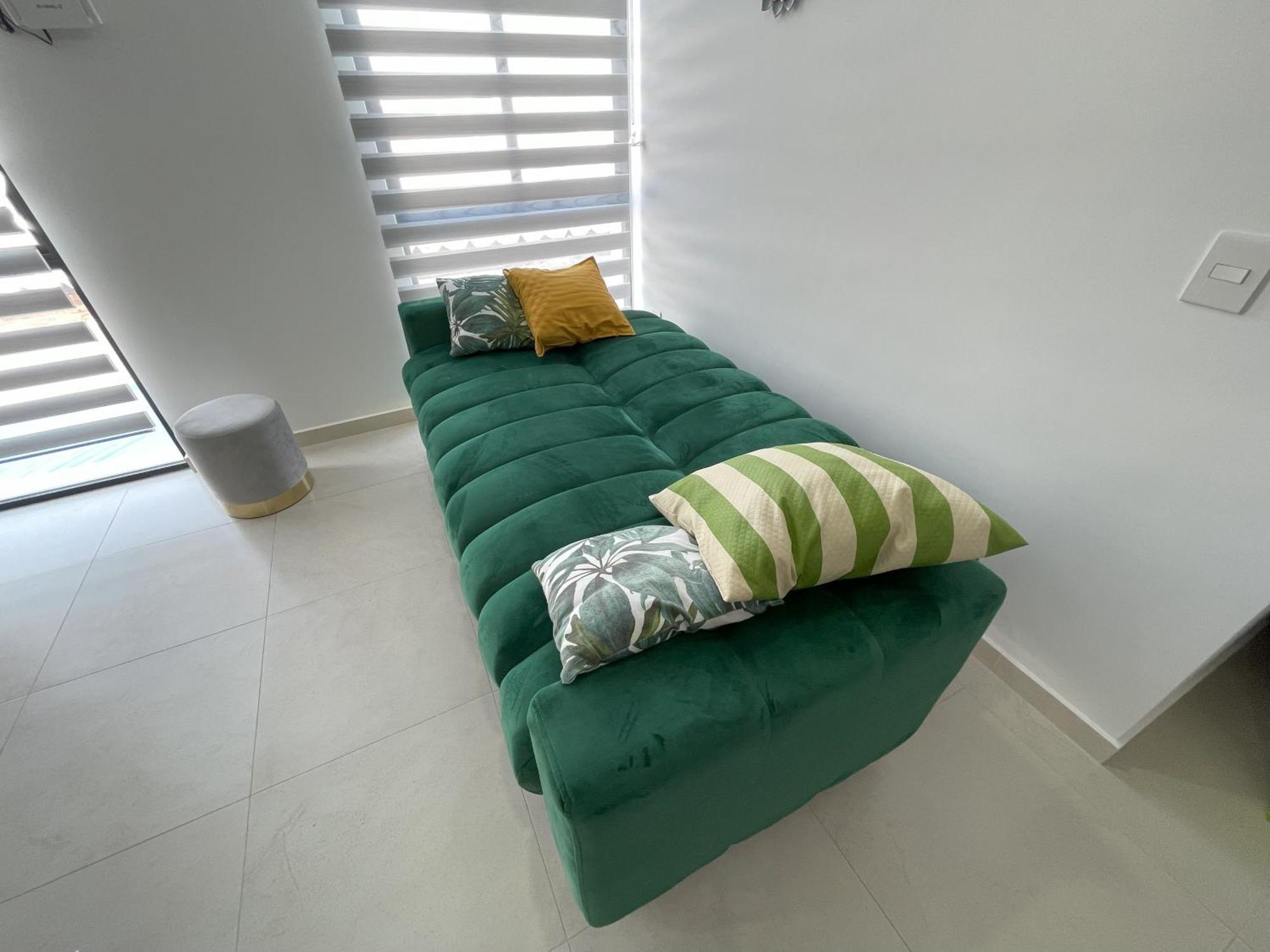 Depa Familiar Centrico Gdl Con Estacionamiento Apartment กัวดาลาฮารา ภายนอก รูปภาพ